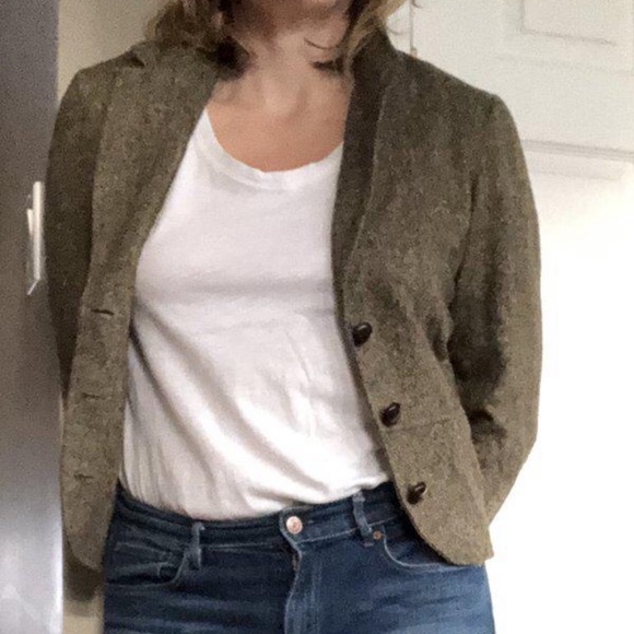 Talula (Aritzia) cropped blazer - Picture 6 of 6